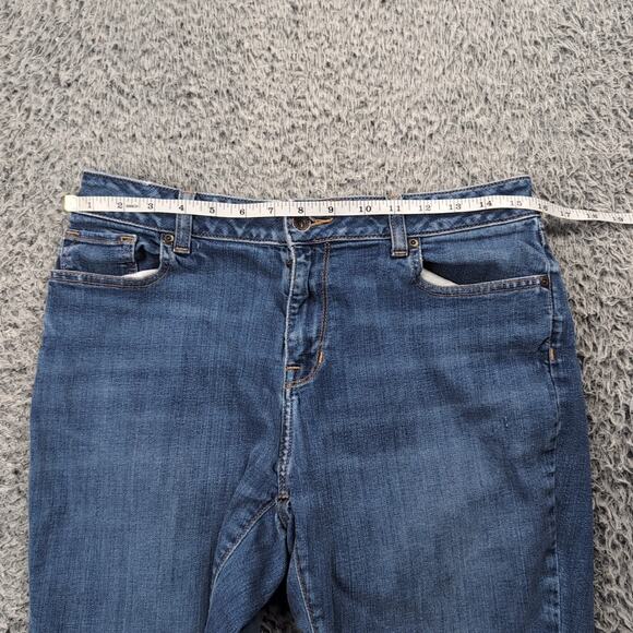 LL Bean Jeans Women 10 Blue Classic Fit Straight Leg Mom Normcore Casual Denim - Picture 6 of 10